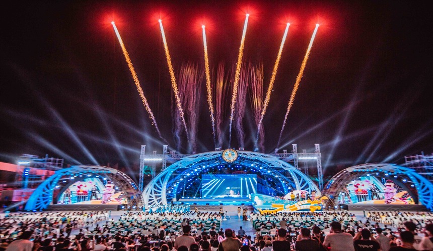 [24 TẾT] - TRUNG QUỐC: THANH ĐẢO - BẮC KINH